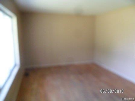 6083 West Stanley Road Mount Morris, MI 48458 - Photo 4 of 16 SAM_1135.JPG