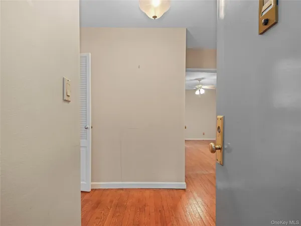 $345,000 | 118 Lawn Terrace, Unit 1E, Mamaroneck, NY 10543