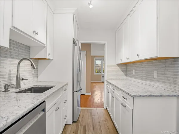 $345,000 | 118 Lawn Terrace, Unit 1E, Mamaroneck, NY 10543