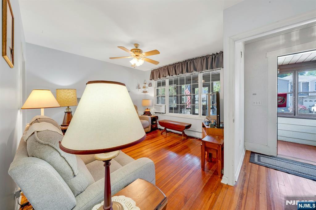 52 Terrace Avenue Rochelle Park, NJ 07662 - Photo 7 of 34