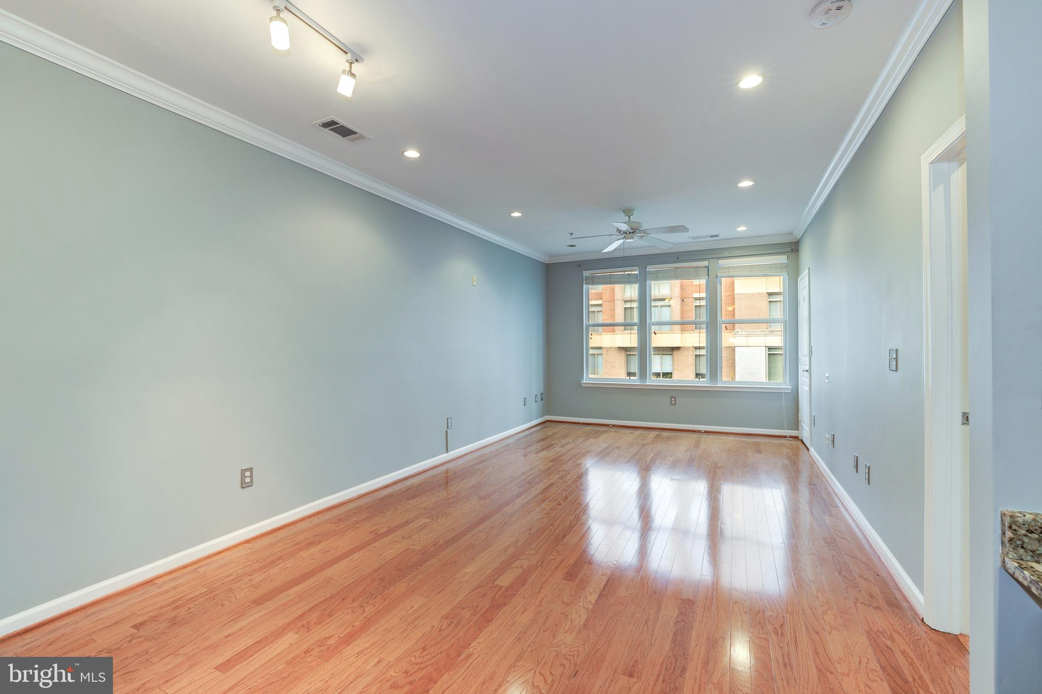 12000 Market Street, Unit 340 Reston, VA 20190 - Photo 13 of 36