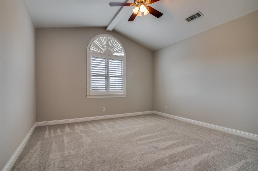711 Ridgeview Drive Rockwall, TX 75087 - Photo 23 of 39 an empty room with a window