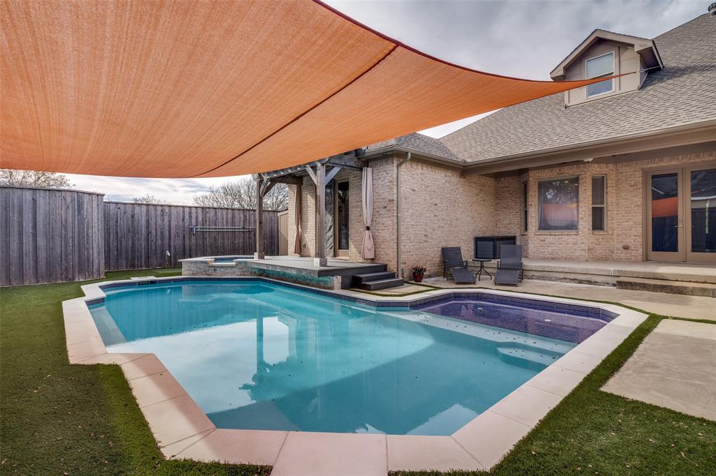 711 Ridgeview Drive Rockwall, TX 75087 - Photo 34 of 39 a view of a house with swimming pool