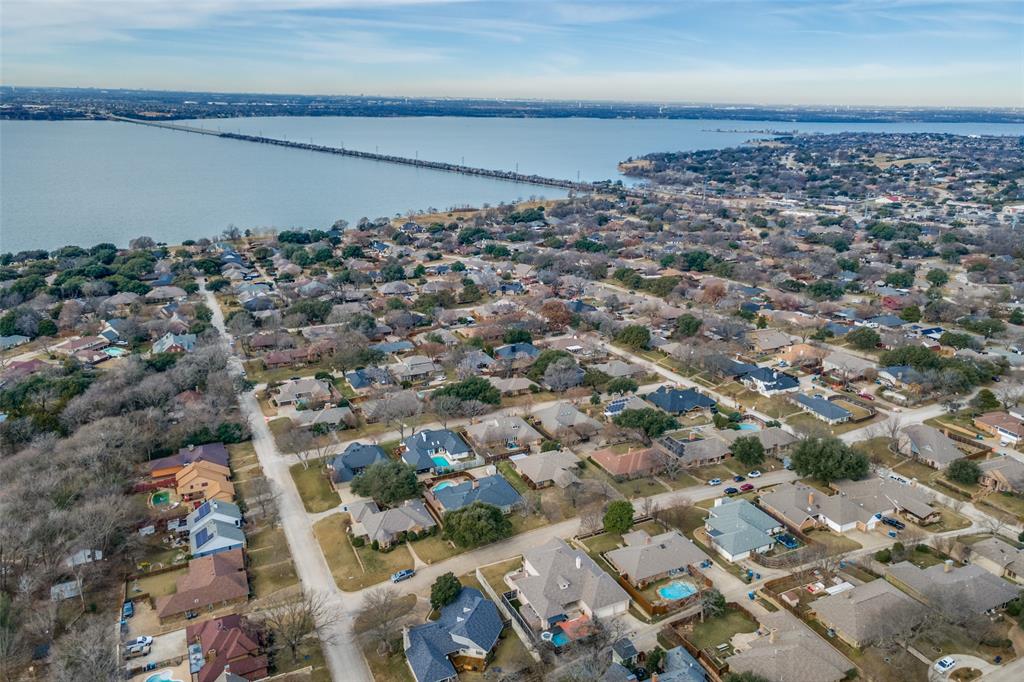 711 Ridgeview Drive Rockwall, TX 75087 - Photo 38 of 39 an aerial view of multiple house