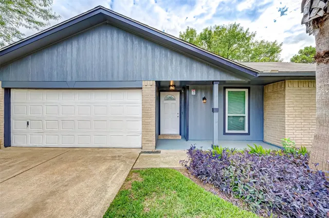 $2,000 | 6802 Glenray Drive, Houston, TX 77084