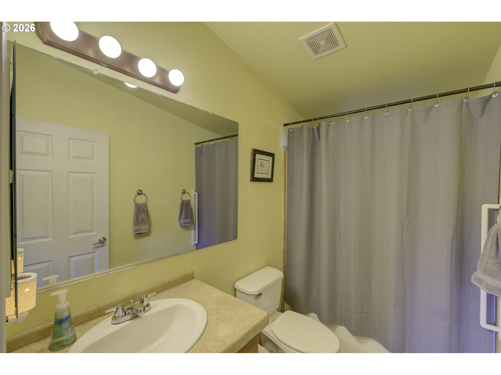 47 North Nemah Road East South Bend, WA 98586 - Photo 14 of 33 a bathroom with a sink and a mirror