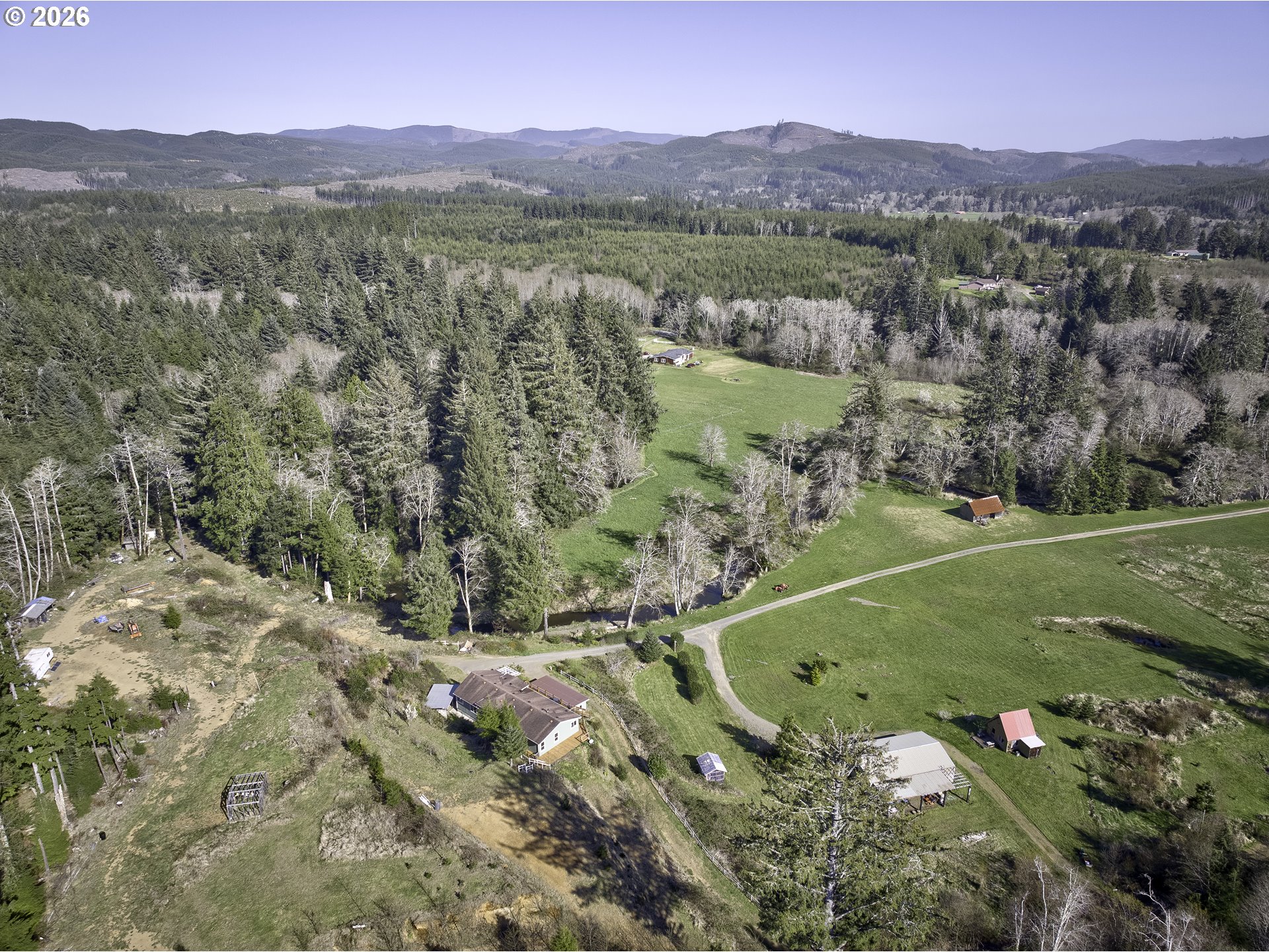 47 North Nemah Road East South Bend, WA 98586 - Photo 27 of 33 a view of a town with mountains in the background