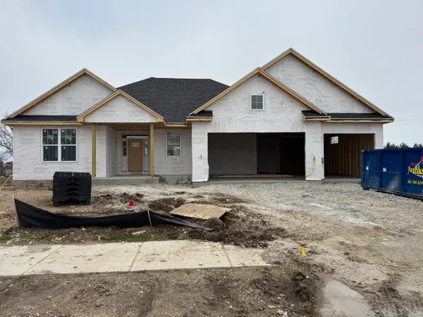 $629,990 | 1302 Lynn Circle, Oconomowoc, WI 53066