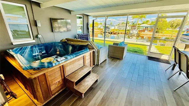 $3,500 | 4926 Blue Heron Drive, New Port Richey, FL 34652