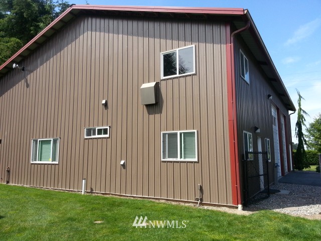 9721 District Line Road Burlington, WA 98233 - Photo 12 of 25 Gallery Image 12