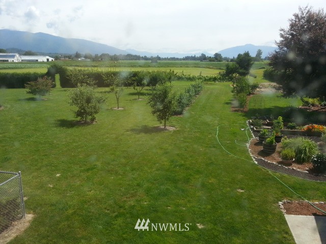 9721 District Line Road Burlington, WA 98233 - Photo 15 of 25 Gallery Image 15