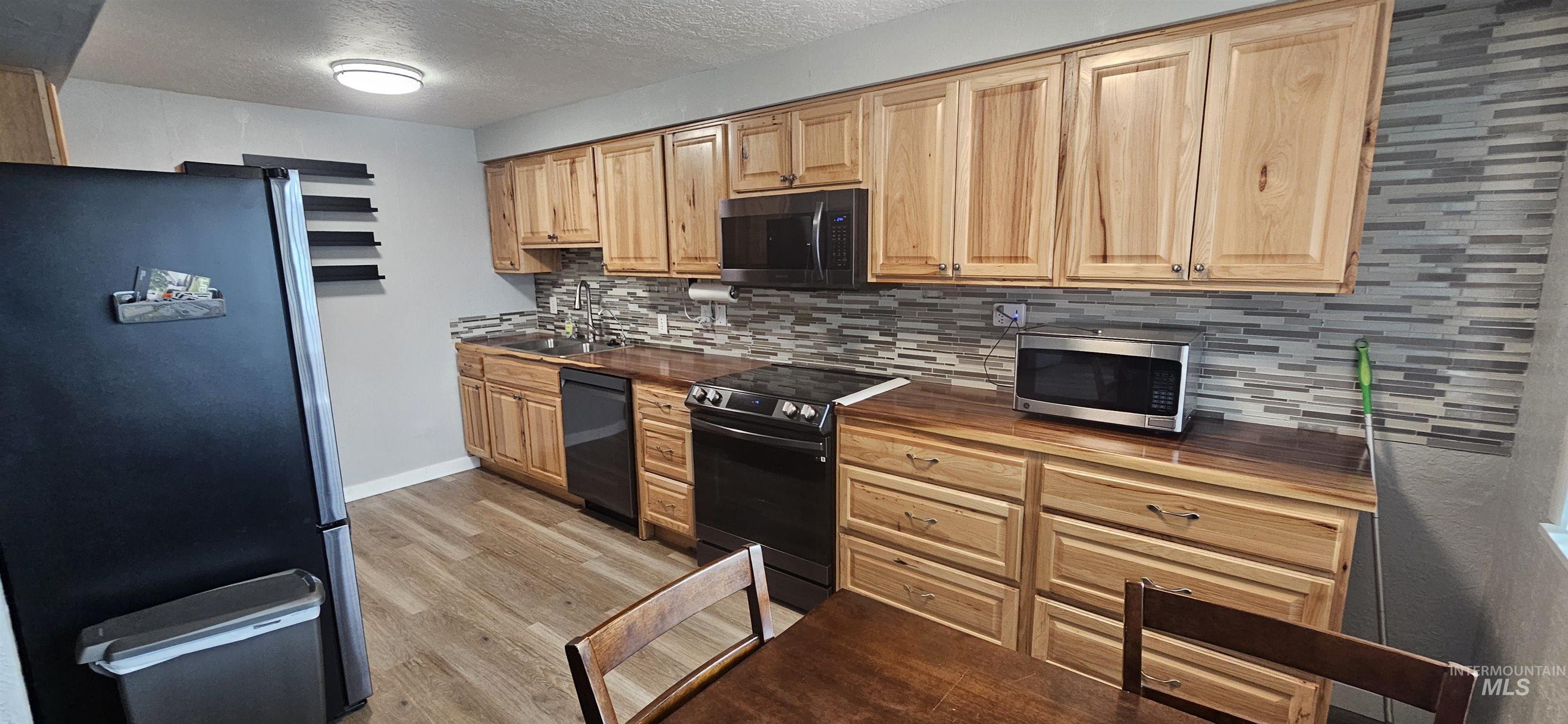 595 South Pond Street Boise, ID 83705 - Photo 5 of 40