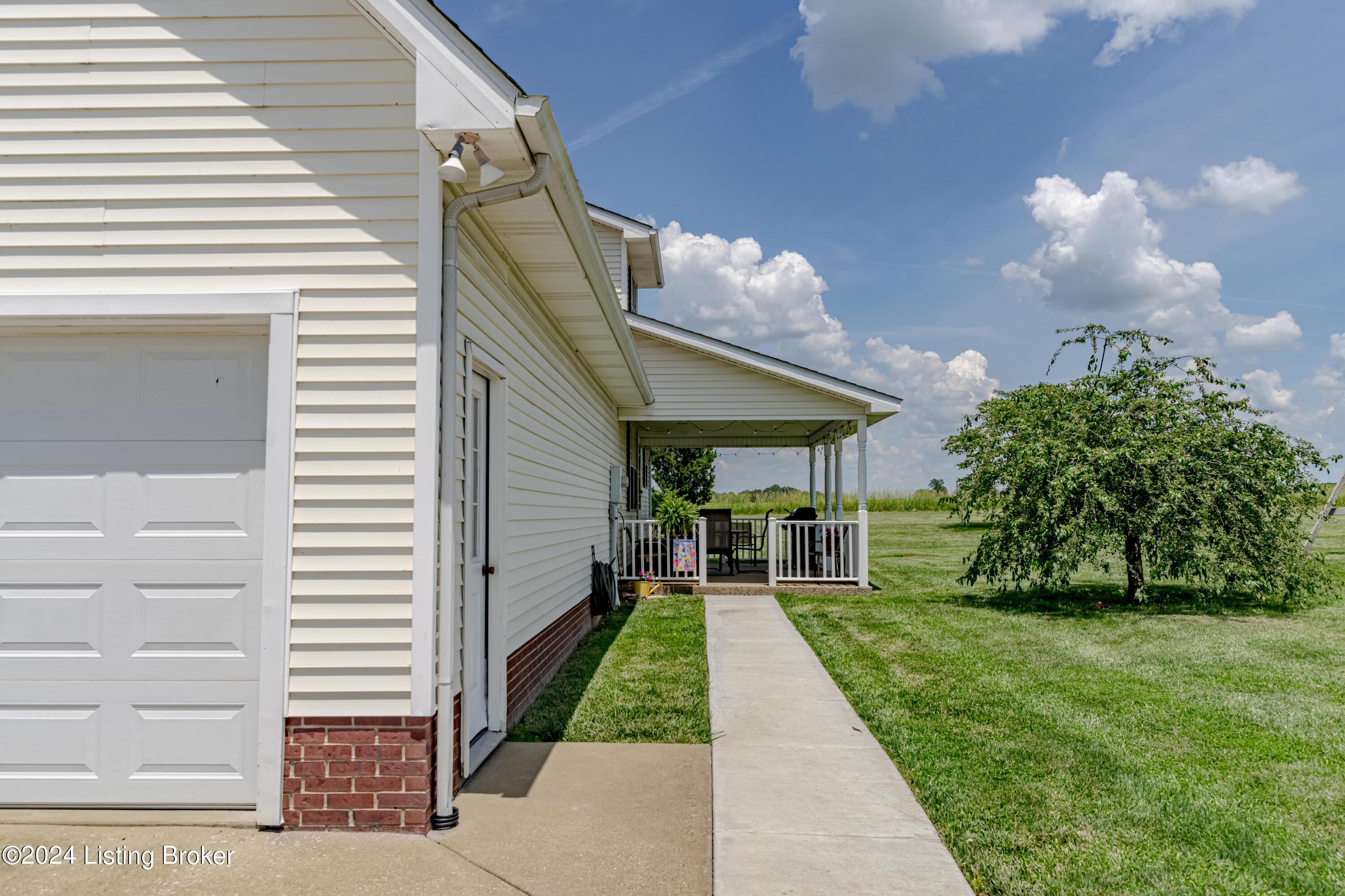 1246 Clark School Road Clarkson, KY 42726 - Photo 12 of 79 DSC00753