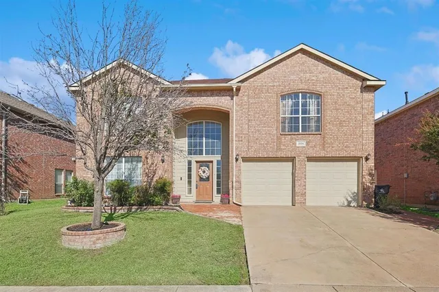$550,000 | 225 Quail Trail Lane, Arlington, TX 76002