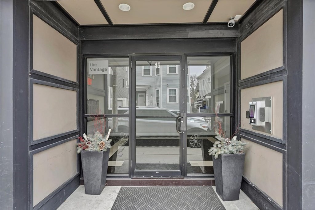45 Vinton Street, Unit 4 Boston, MA 02127 - Photo 20 of 28