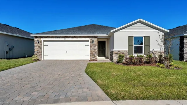 $1,900 | 809 Wedgewood Street, Lake Wales, FL 33859