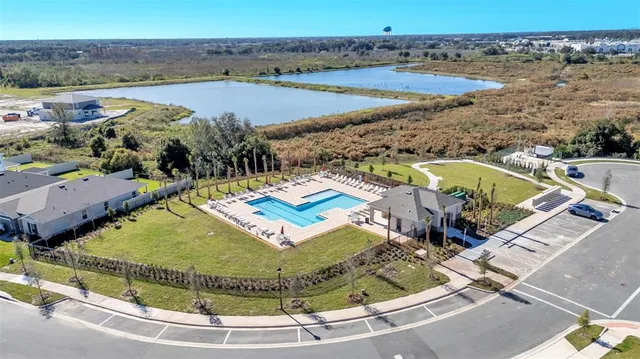 $1,900 | 809 Wedgewood Street, Lake Wales, FL 33859