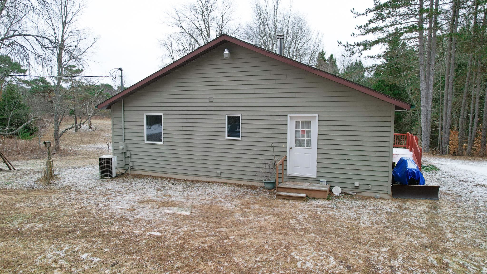 632 North 29 Road Cadillac, MI 49601 - Photo 3 of 59 Gallery Image 3
