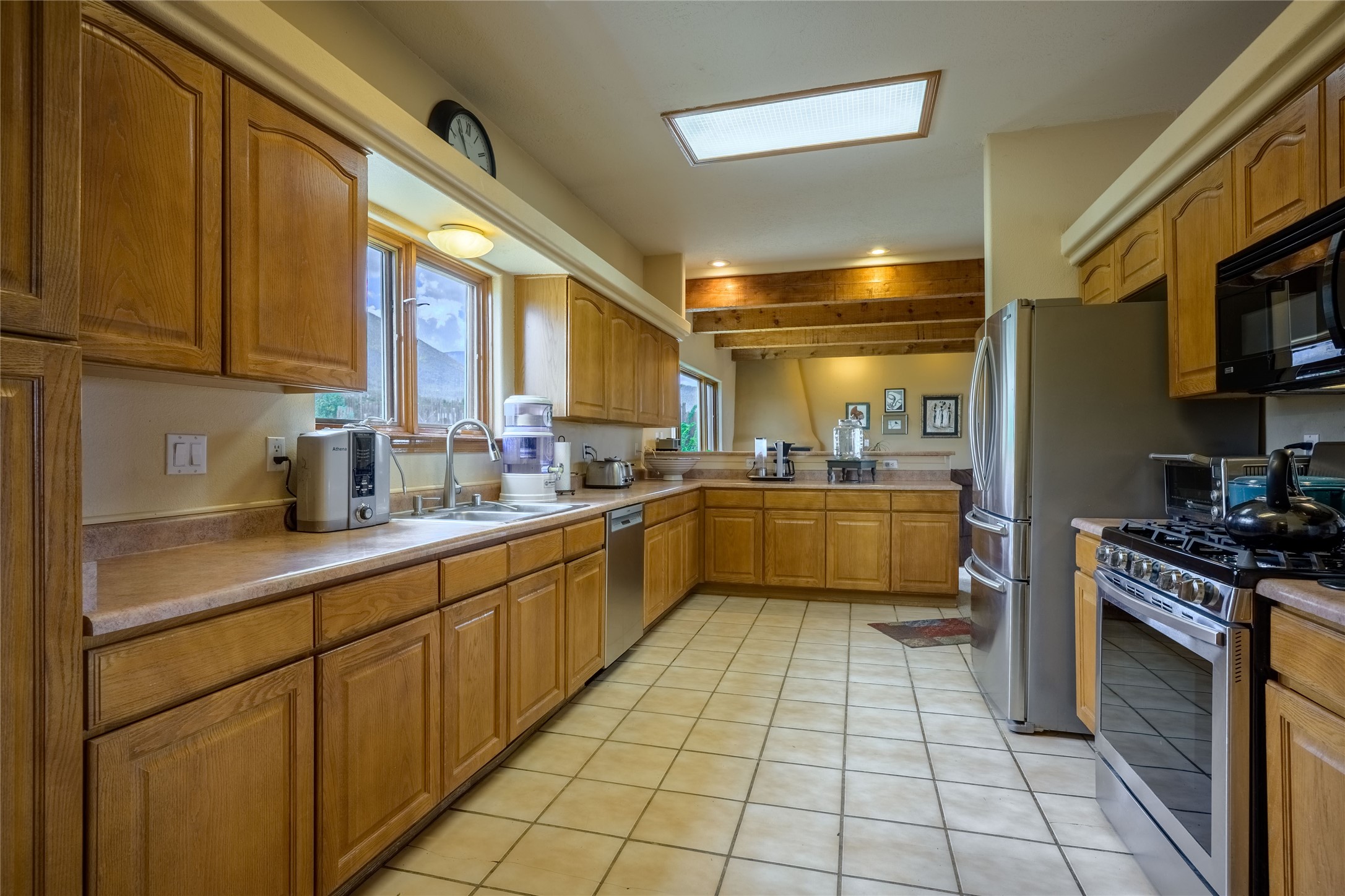 131 Quintana Road Cerro, NM 87519 - Photo 20 of 50