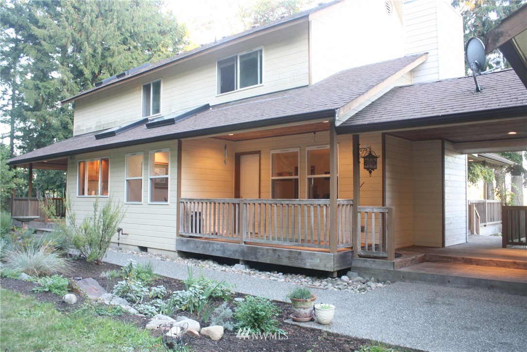 1303 Ranch Road Camano Island, WA 98282 - Photo 2 of 24 Gallery Image 2