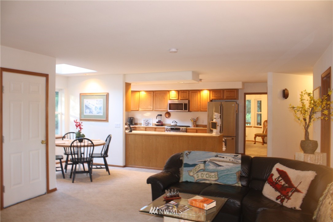 1303 Ranch Road Camano Island, WA 98282 - Photo 12 of 24 Gallery Image 12