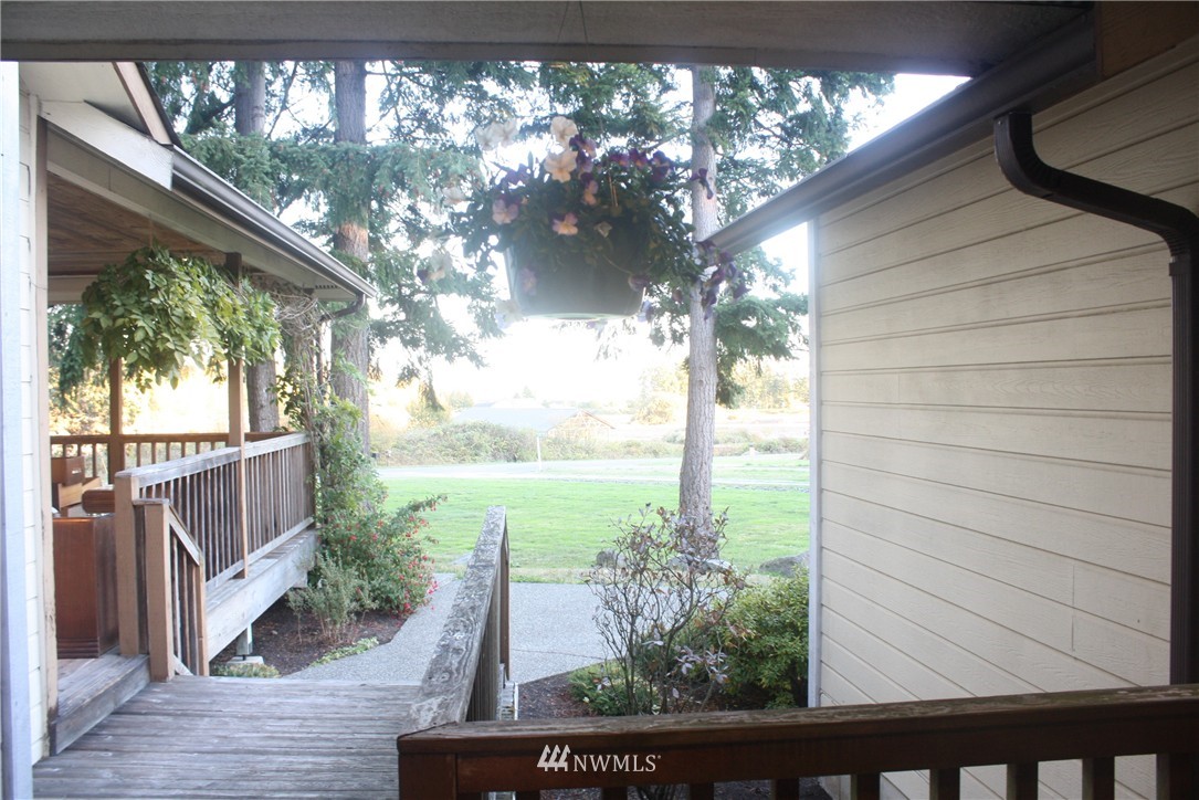 1303 Ranch Road Camano Island, WA 98282 - Photo 7 of 24 Gallery Image 7