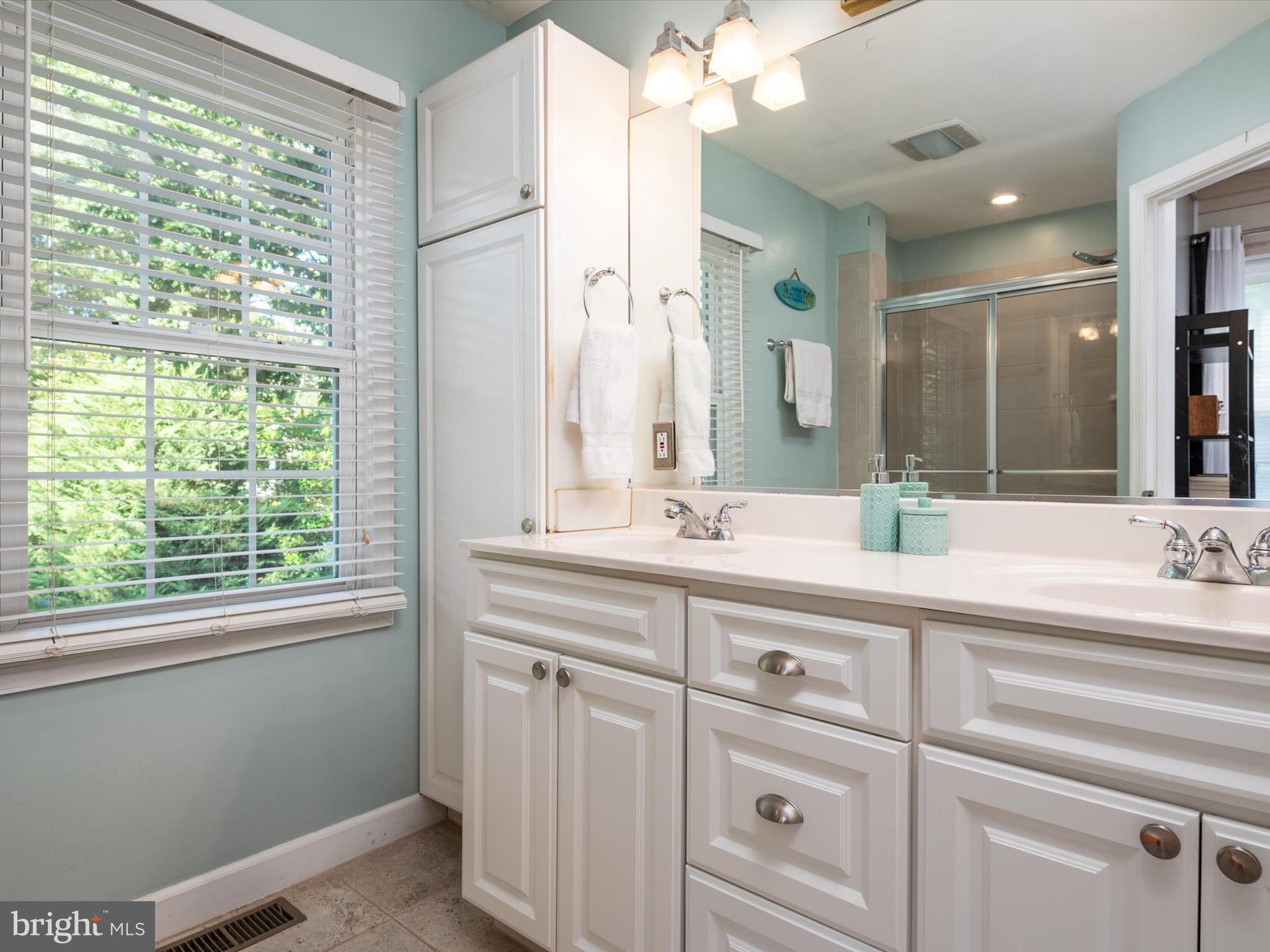 619 North Bestgate Road Annapolis, MD 21401 - Photo 17 of 48 Bathroom 1-Primary