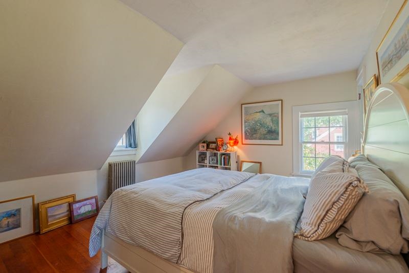 69 Cottage Street Manchester, VT 05255 - Photo 7 of 23 Gallery Image 7