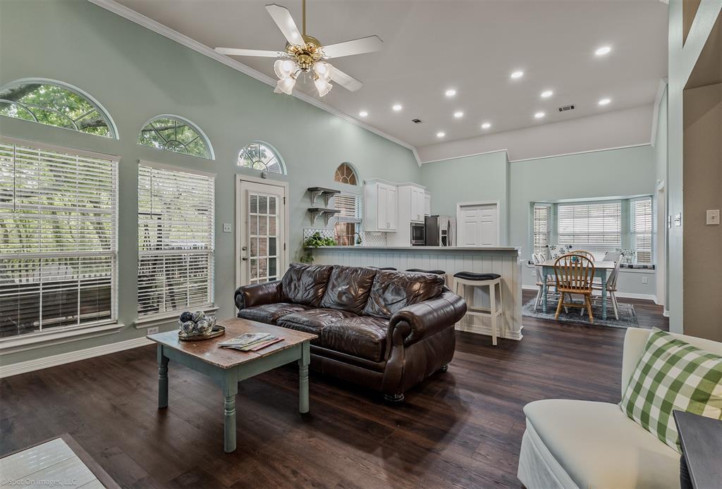 1790 Wind Hill Road Rockwall, TX 75087 - Photo 7 of 29