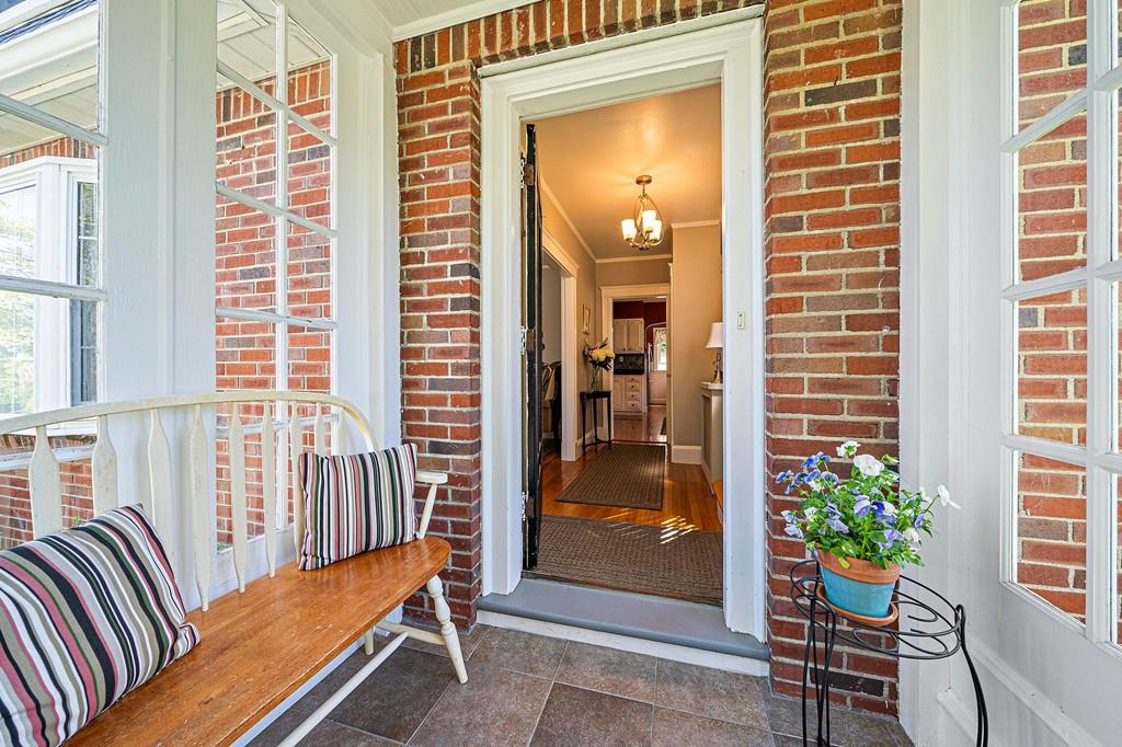 58 Alton Road Quincy, MA 02169 - Photo 3 of 28 Gallery Image 3