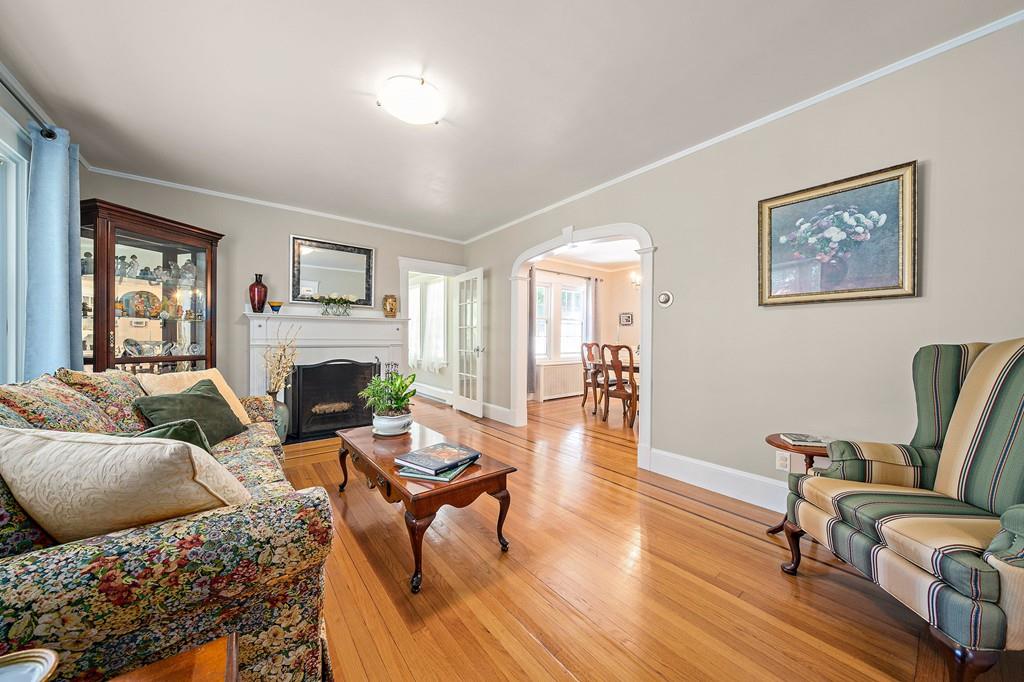 58 Alton Road Quincy, MA 02169 - Photo 4 of 28 Gallery Image 4