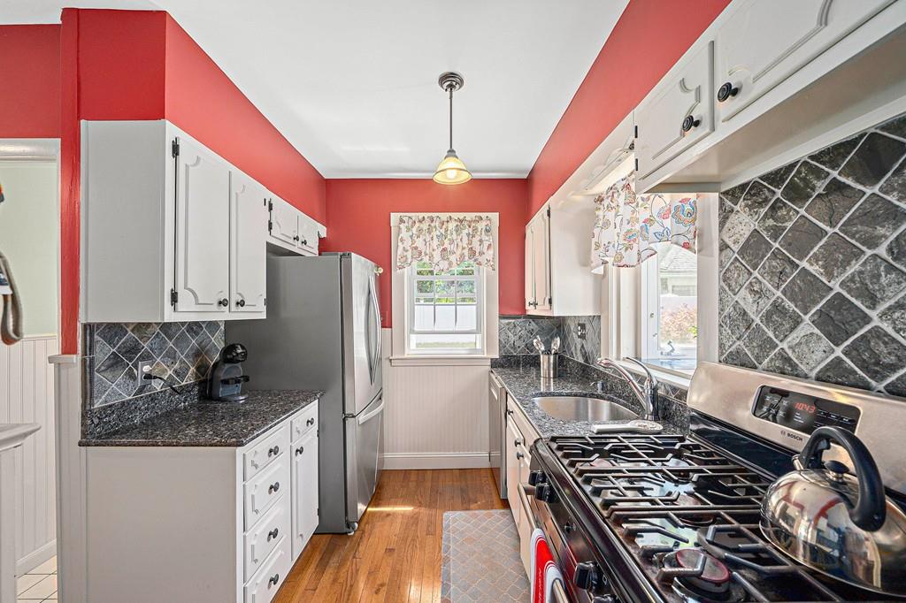 58 Alton Road Quincy, MA 02169 - Photo 9 of 28 Gallery Image 9