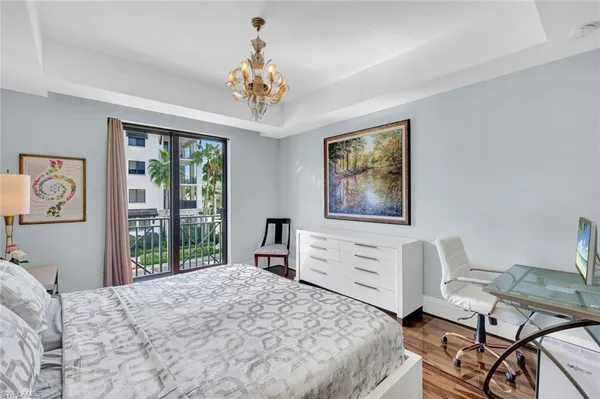 $2,750,000 | 1035 3rd Avenue South, Unit 201, Naples, FL 34102