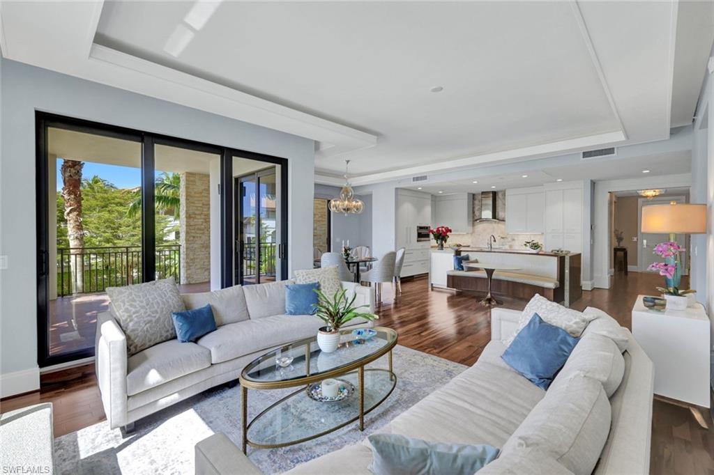 1035 3rd Avenue South, Unit 201 Naples, FL 34102 - Photo 3 of 39