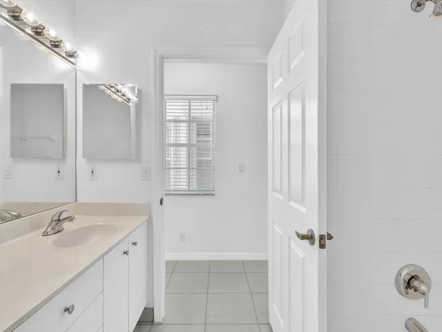 a view of an entryway