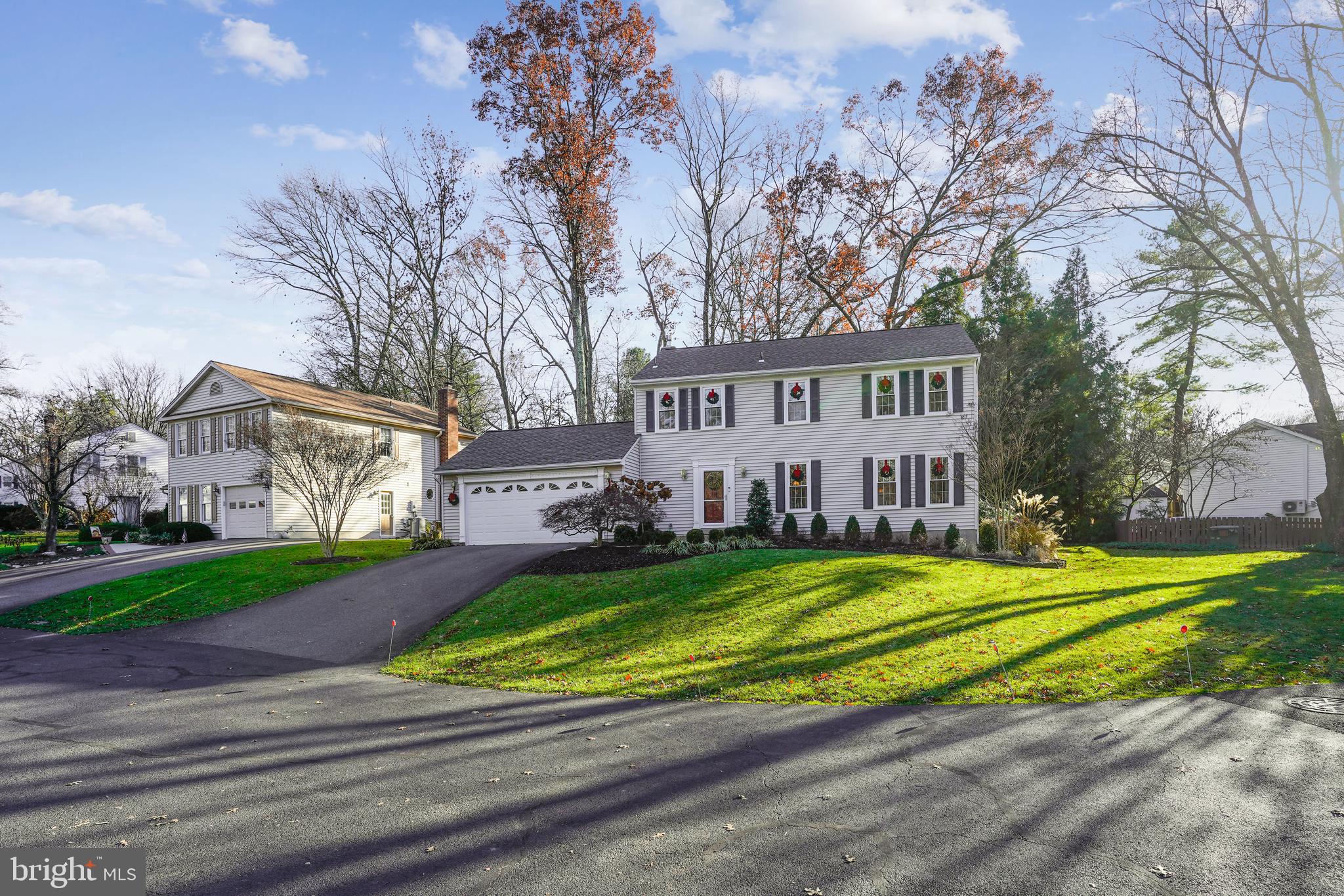 10062 Marshall Pond Road Burke, VA 22015 - Photo 2 of 74 facade from cul-de-sac