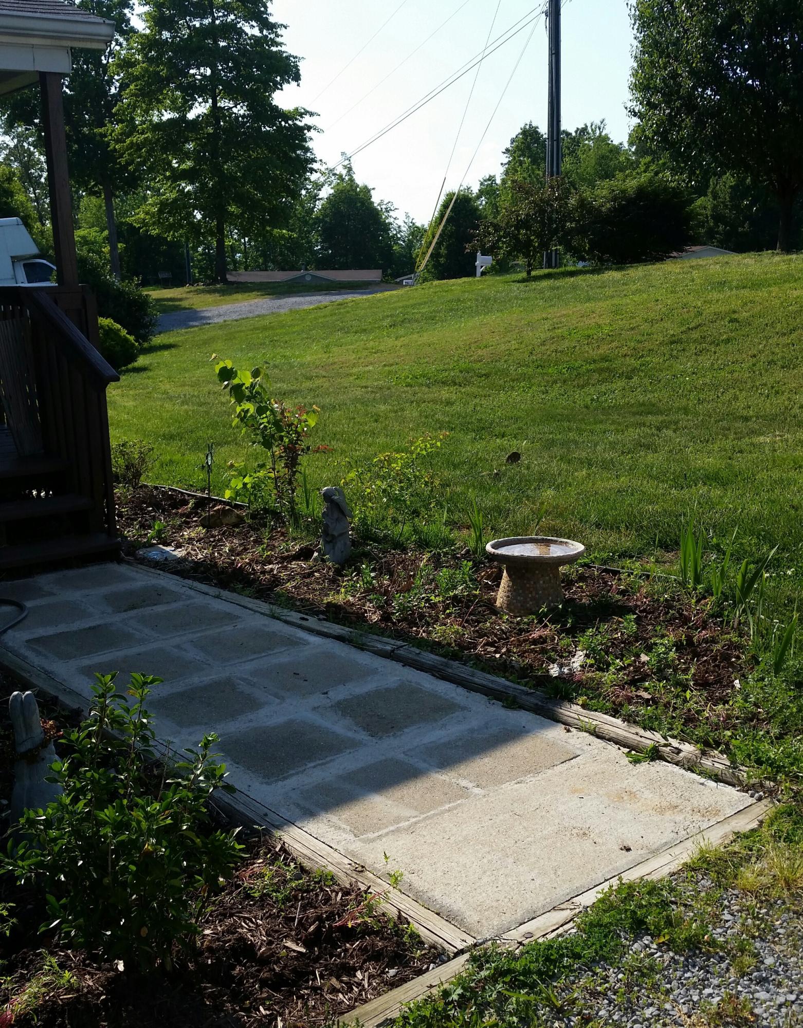 7518 Hunters Ridge Way Knoxville, TN 37914 - Photo 16 of 16 Front Yard