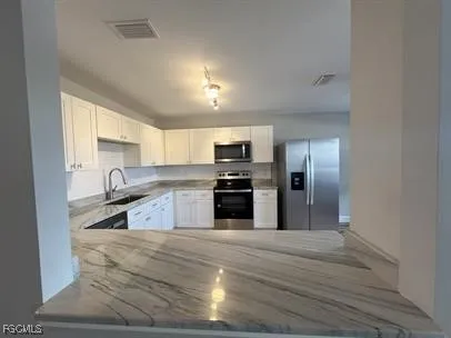 $1,395 | 639 Southeast 13th Avenue, Unit 113, Cape Coral, FL 33990