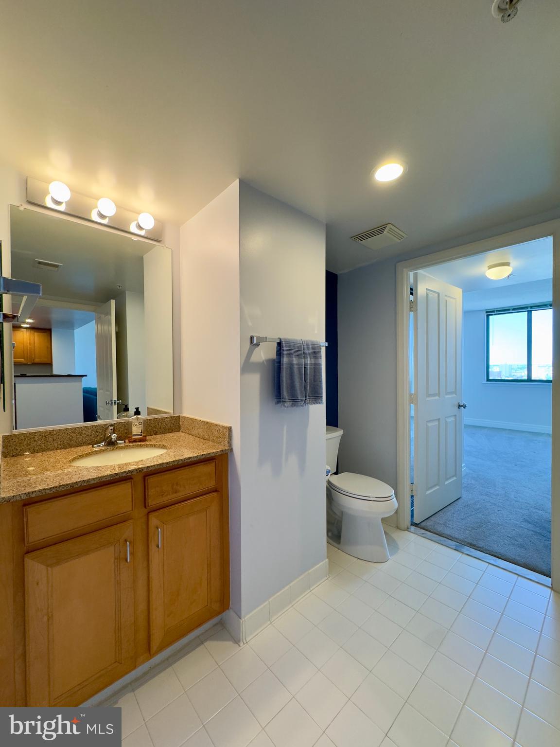 414 Water Street, Unit 2306 Baltimore, MD 21202 - Photo 11 of 13