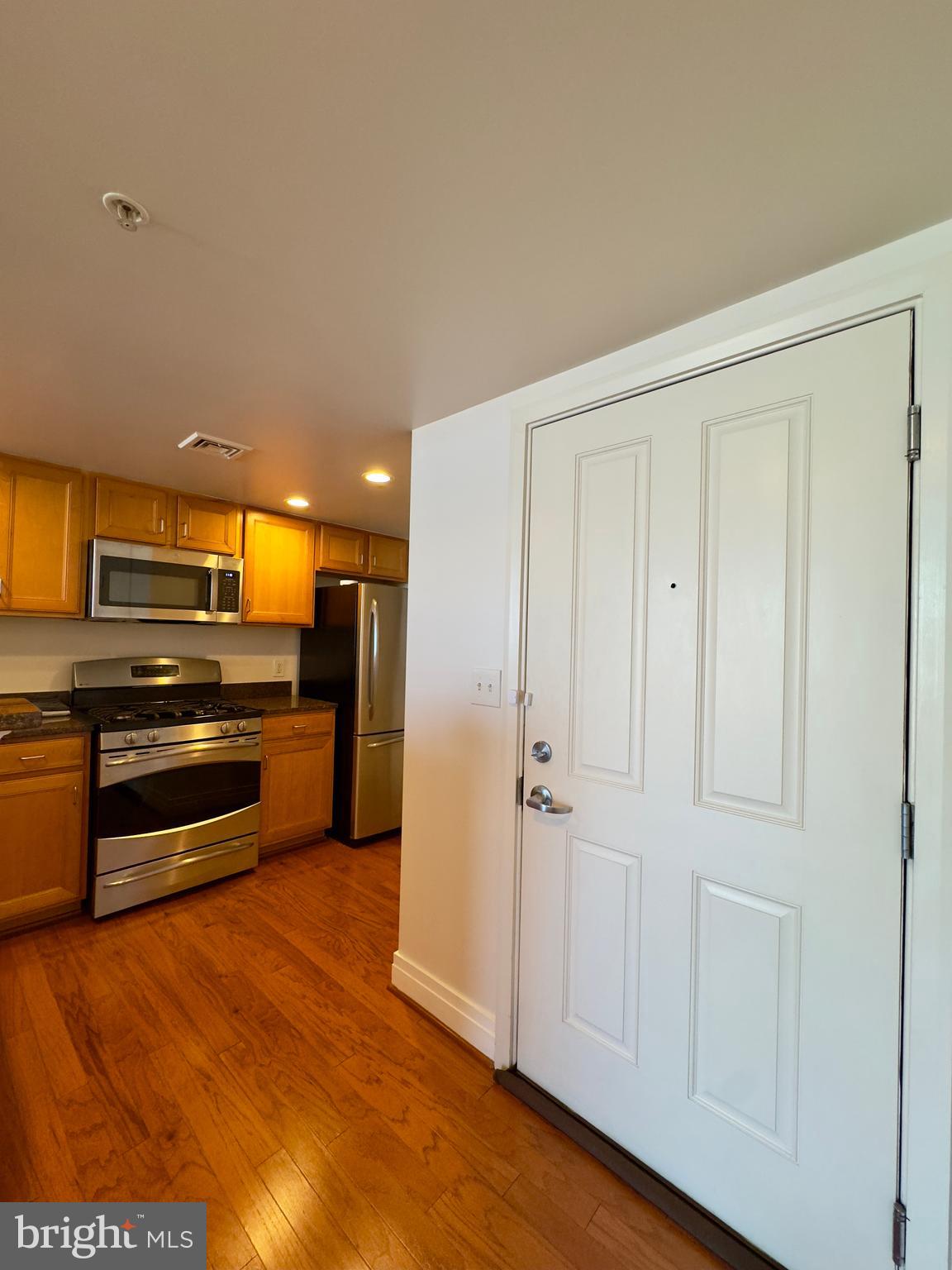414 Water Street, Unit 2306 Baltimore, MD 21202 - Photo 3 of 13