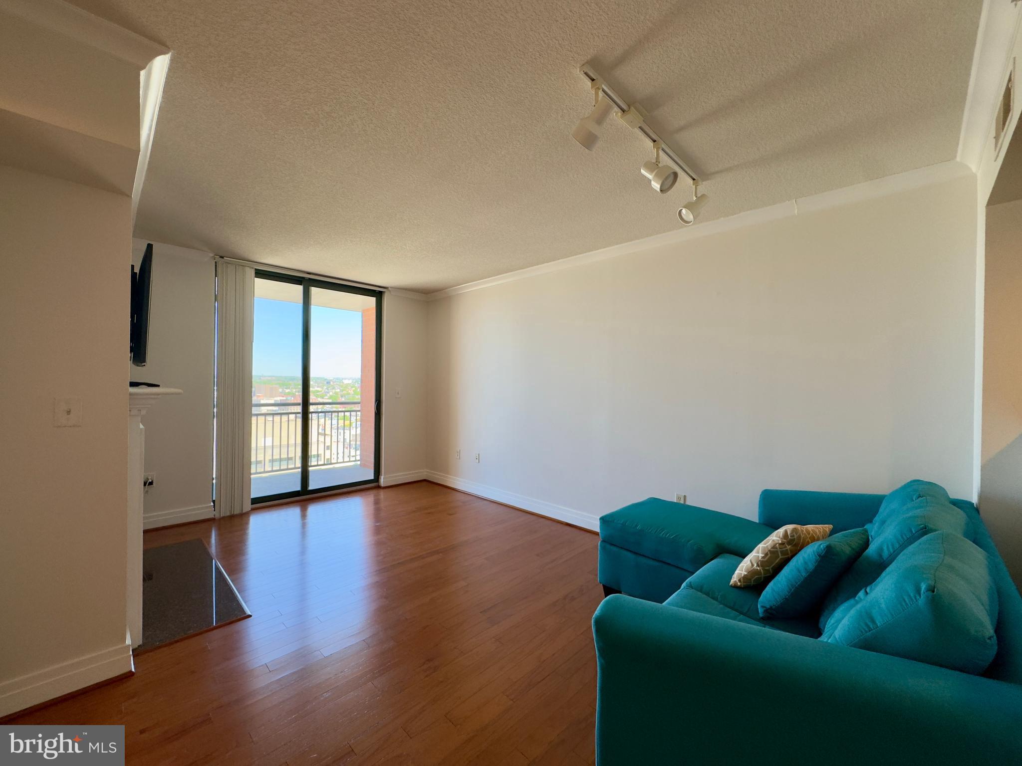 414 Water Street, Unit 2306 Baltimore, MD 21202 - Photo 7 of 13