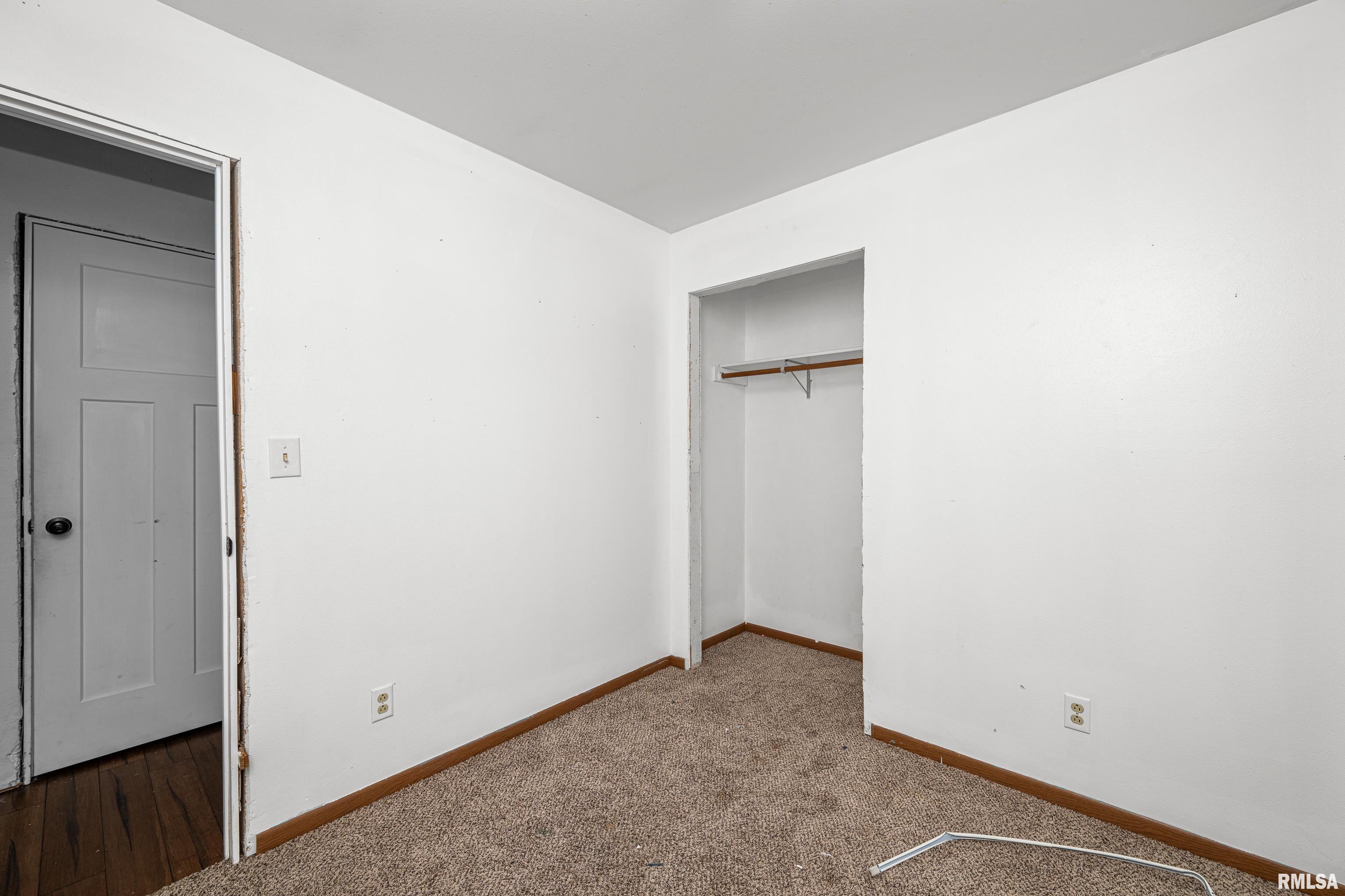 210 North Adams Street Andrew, IA 52030 - Photo 12 of 23