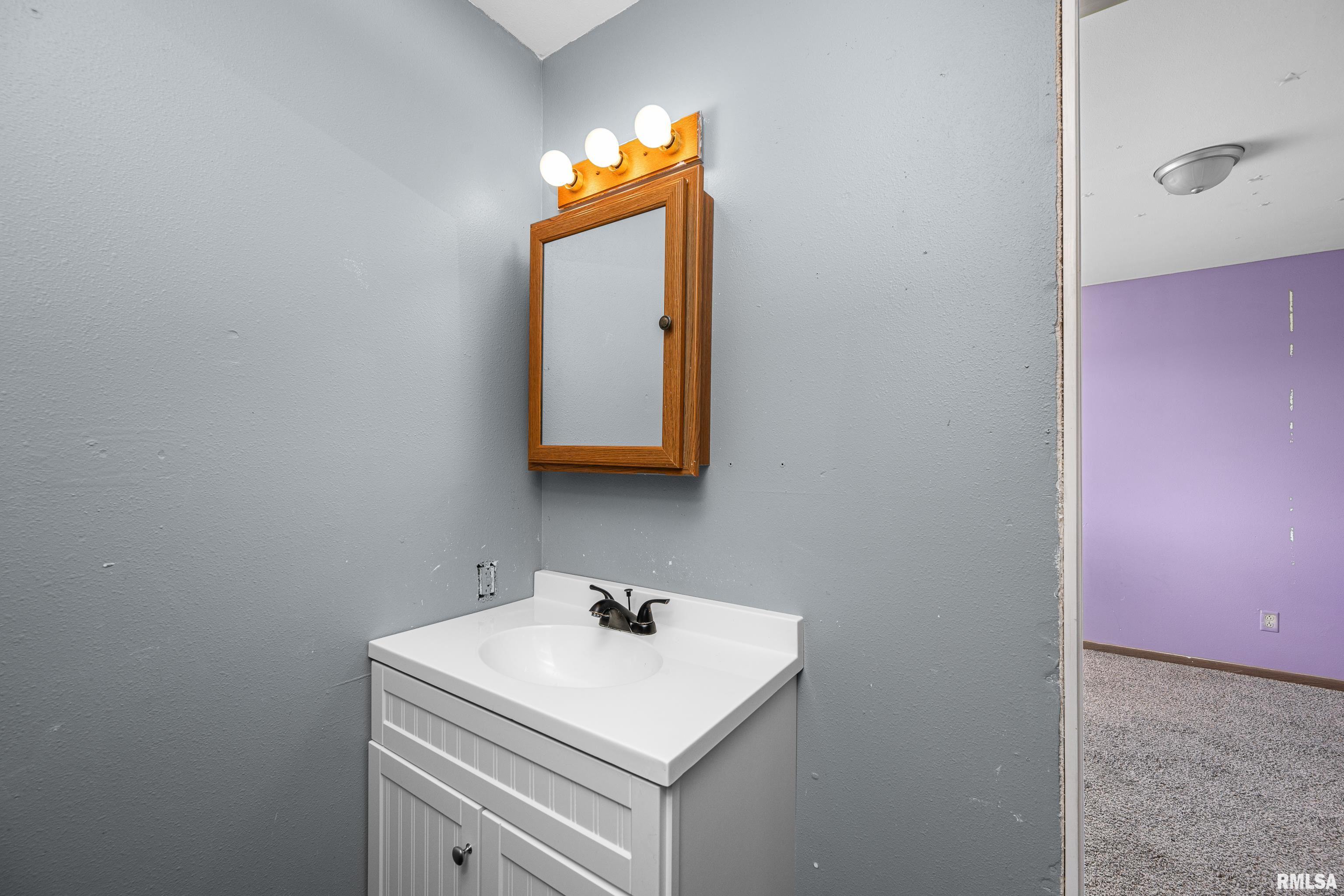 210 North Adams Street Andrew, IA 52030 - Photo 17 of 23