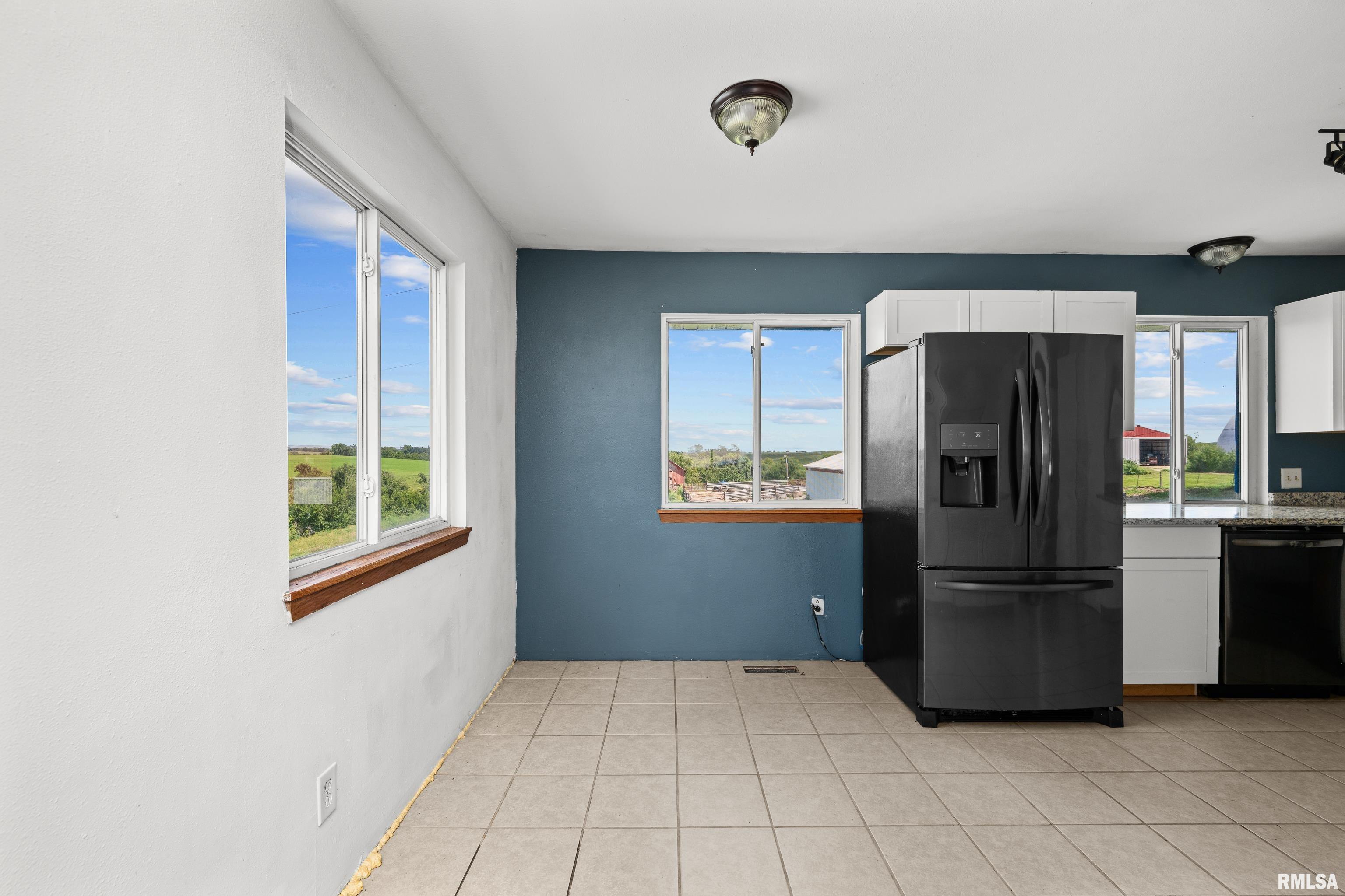 210 North Adams Street Andrew, IA 52030 - Photo 8 of 23