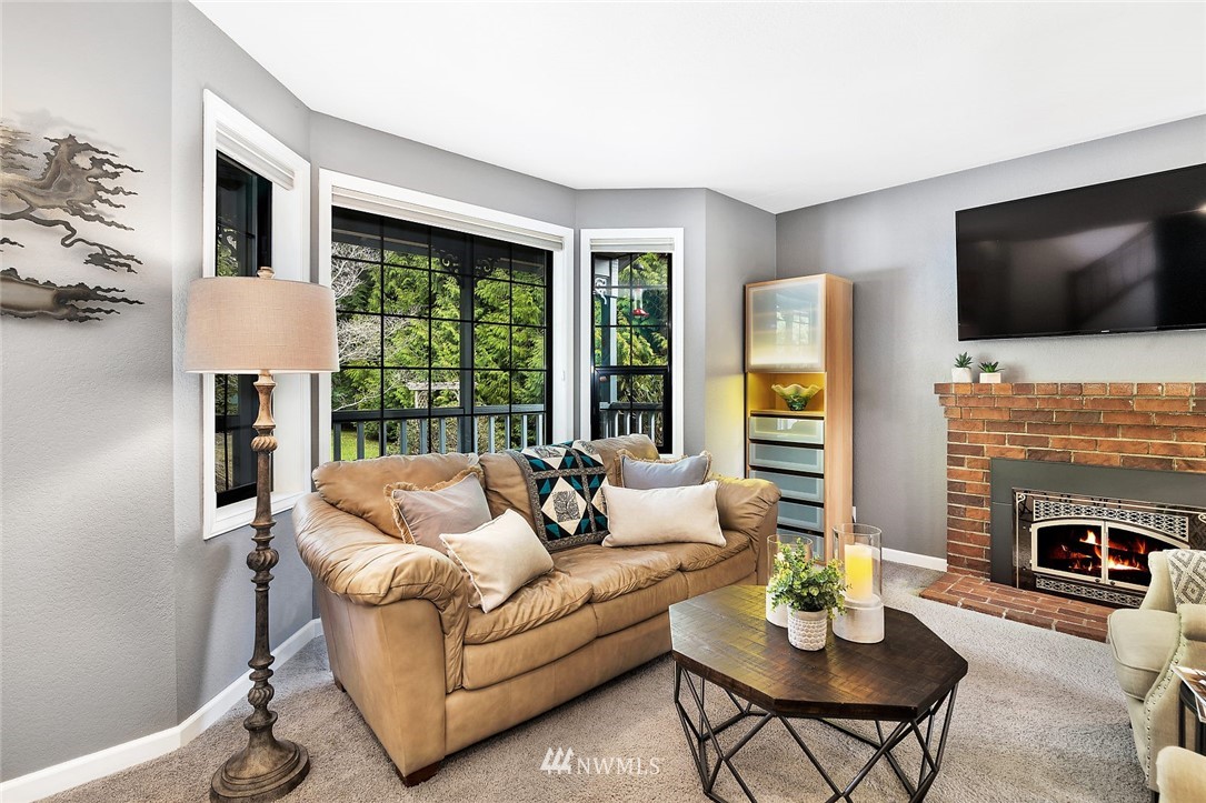6 South Bellflower Road Bothell, WA 98012 - Photo 5 of 25