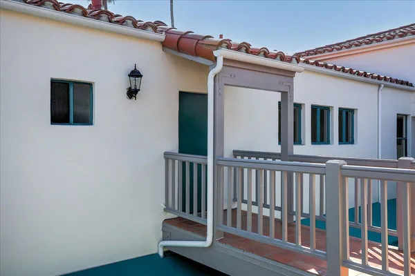 $4,950 | 602 Anacapa Street, Santa Barbara, CA 93101