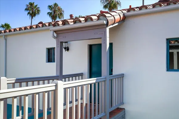$4,950 | 602 Anacapa Street, Santa Barbara, CA 93101