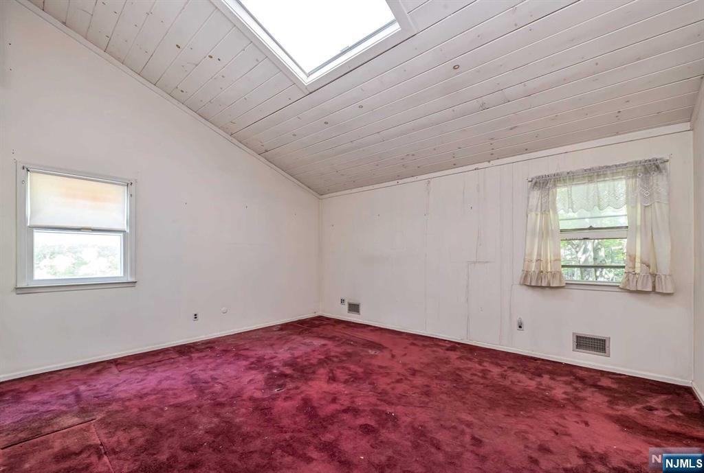 21 Alida Place Ramsey, NJ 07446 - Photo 13 of 36