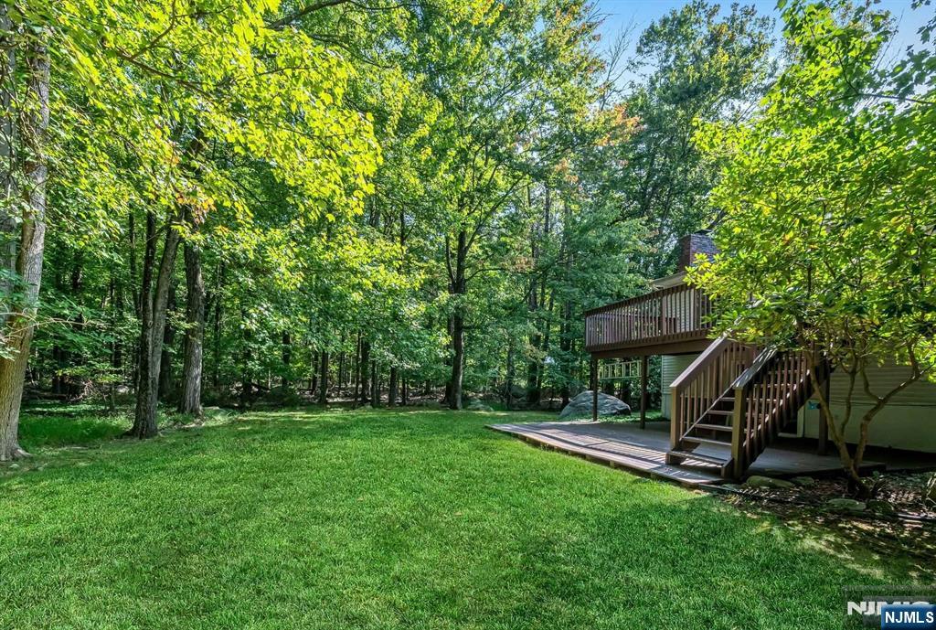 21 Alida Place Ramsey, NJ 07446 - Photo 34 of 36