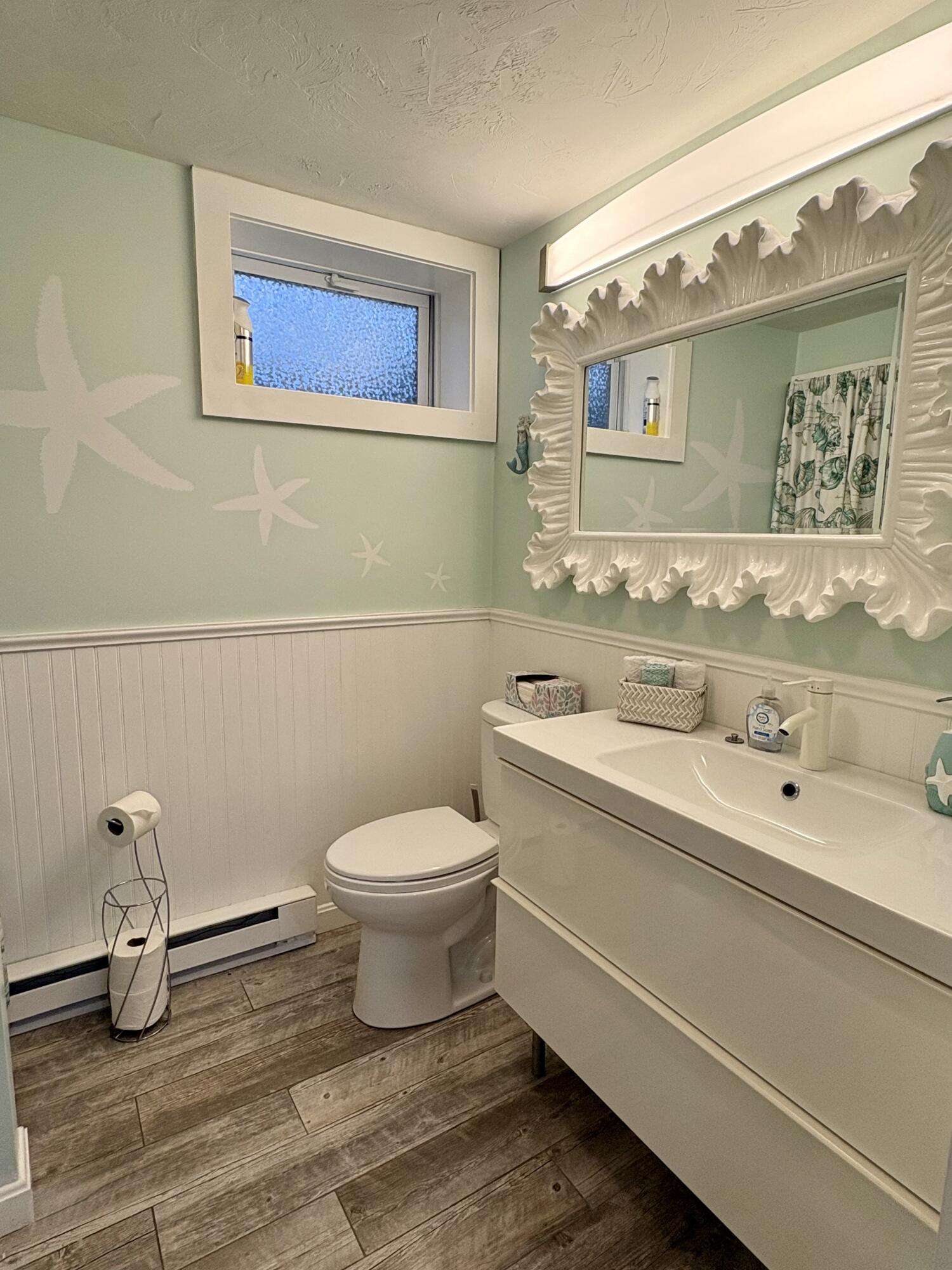 432 Sea Street, Unit 8D Hyannis, MA 02601 - Photo 11 of 16 IMG_2698